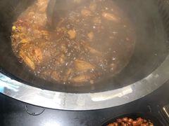-地锅公社·现炒地锅鸡·地锅鱼·夜宵(罗锦路店)