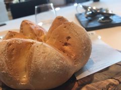 餐前面包-AZUR聚(香格里拉饭店)