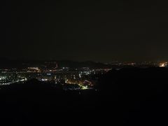 -鬼笑石后山停车场