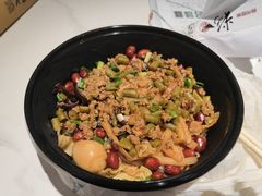 -粉家柳州螺蛳粉(杨宅路店)