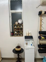 -闺蜜瑜伽·普拉提女性塑形馆