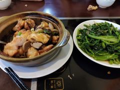 -尝囍煲仔小菜