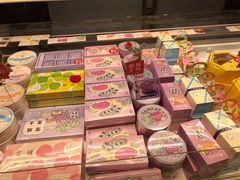 零售区-好利来(东直门银座店)