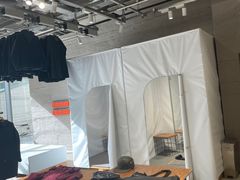 -迪桑特DESCENTE(北京三里屯BLANC店)