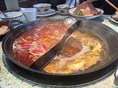 -鸿姐老火锅(疁城新天地店)