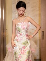点击看大图 -艾拉·女王婚纱礼服馆