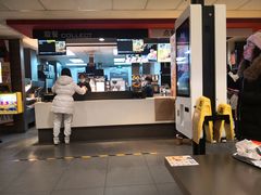 门面-麦当劳(哈西万达店)