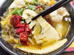 -老娘舅餐厅(黄龙体育中心店)