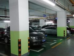 -武汉大学中南医院·停车场