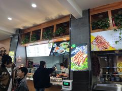 -舌尖尖传统小吃(万达店)
