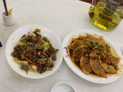 -万山楼海鲜酒家·二十三年老字号