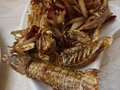 -覃记海鲜美食餐厅