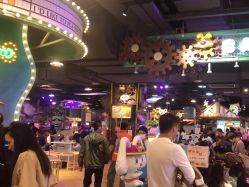 -卡通尼乐园(银泰店)