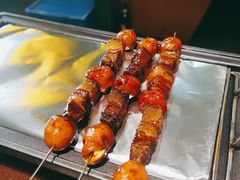 红烧肉鹌鹑蛋-曼听小寨海鲜烧烤·大连辣炒大王(盖州街店)