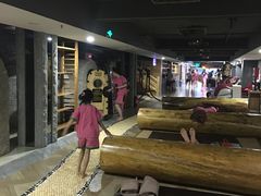 -绿岛汤泉韩式休闲会所
