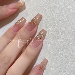 -情同手足美甲美睫