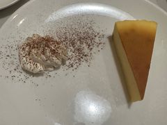 -La-Serene Café