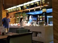 -元素自助餐厅·生蚝·海鲜·刺身(萝岗汇华希尔顿逸林酒店)