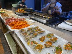 自助取餐区-吉布鲁牛排海鲜自助(龙湖北城天街购物广场店)