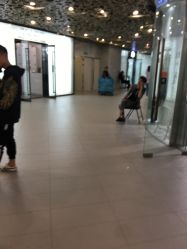 -变画·发型STUDIO