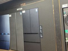 -苏宁易购(Suning Elec大连胜利广场店)