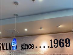 -The Habit Burger Grill 哈比特汉堡(世博店)