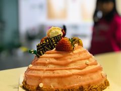 草莓的山丘-卷心卷意·轻甜蛋糕(新光天地店)