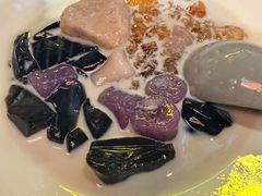 -鸣记脆皮烤鱼·海鲜烤鱼(三八广场店)