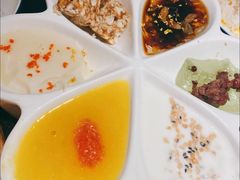-绿茶餐厅(同成街华联店)