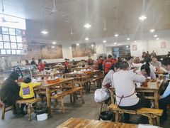 -冶建镜子·老南昌大排档·江西虾王(总店)