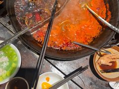 -周小明火锅(黑金冠社区店)