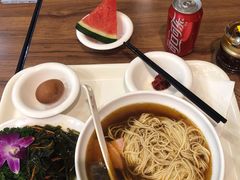 -味一楼兰州拉面(机场一店)