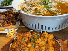 -小三峡食府(西五路店)