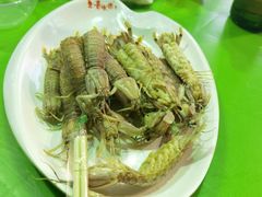 -老东镇啤酒屋海鲜加工·蒸汽海鲜·海鲜烧烤(台东店)