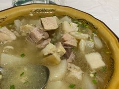 肘子萝卜汤-明升萝卜汤