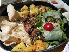 富国岛小食拼盘-米纸越南小馆(砂之船店)