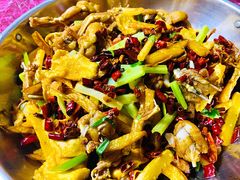 干锅牛蛙-馋嘴蛙火锅