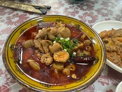 -曾氏肥肠馆(凯瑞雅居店)