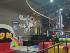 -超时空蹦床团建·VR潮玩运动娱乐·生日派对游乐园(金桥店)