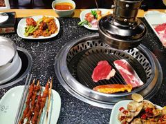 -釜御山海鲜烤肉火锅自助(新城市中心店)