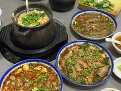 -官塘陈记鱼生·潮汕砂锅粥·牛肉火锅(潮枫路总店)