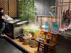 -洞庭土菜小炒馆(易发广场店)
