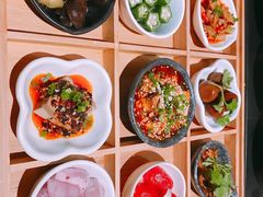九宫格玲珑-新仙清汤牛腩(铜锣湾店)