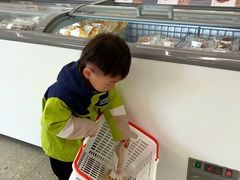 -炉边皮皮·烘焙甜品工厂店