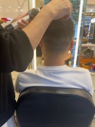 -蓝调造型·烫发·染发