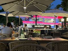 -MONICH牛排融合餐厅(和义大道购物中心店)