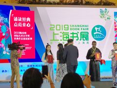 -蓝话筒·少儿成人演讲口才·主持朗诵·戏剧表演(大华第一坊店)