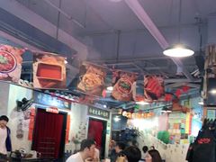 马路边边串串-马路边边老成都串串香(星耀城店)