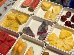 -涨巢·潮玩水疗局