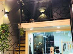 -小尾巴宠物店(万科·金域华庭店)